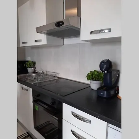Apartment G&d - Lovely Kastela